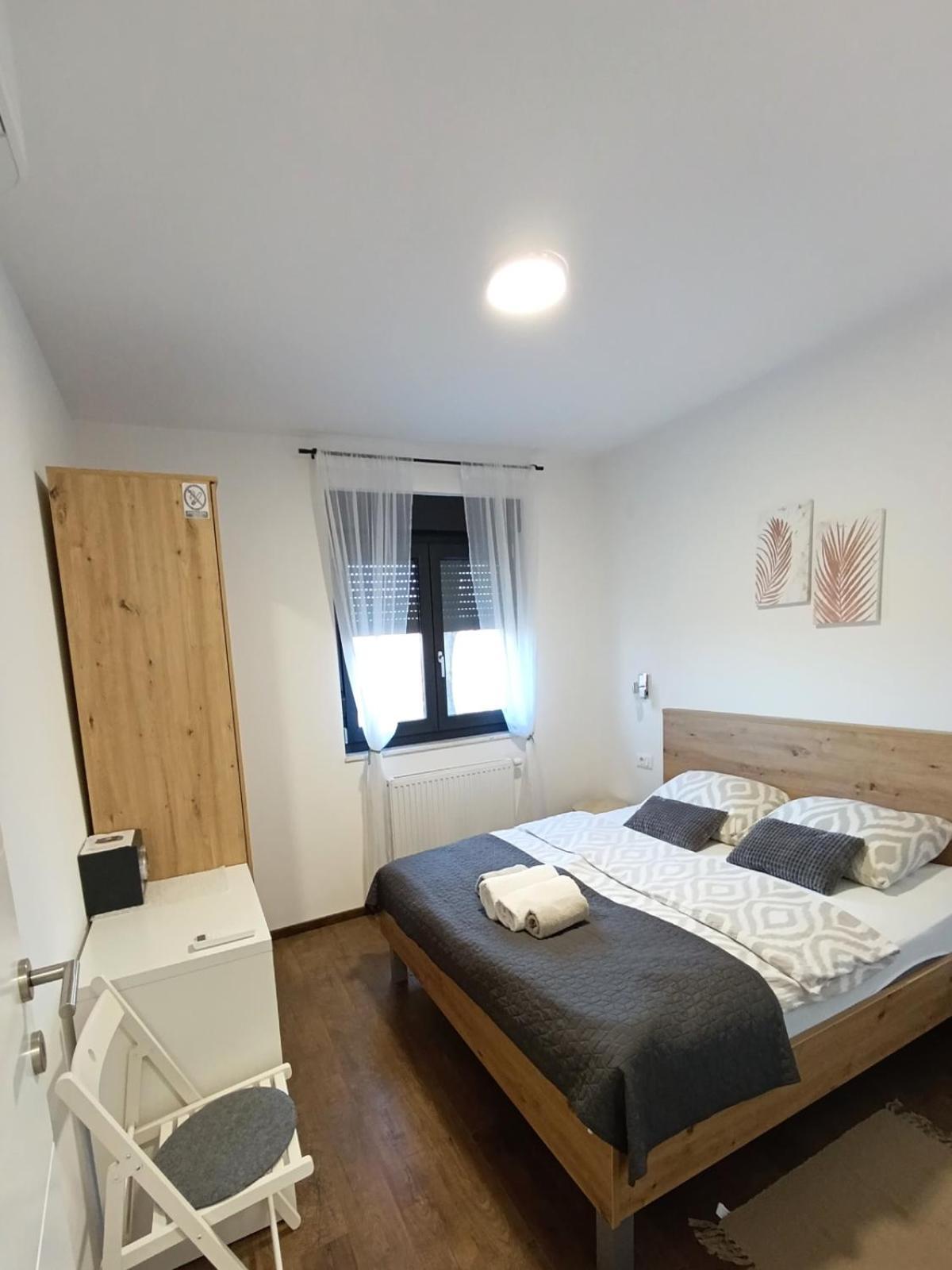Kraljeva Hiza - Apartmani I Sobe Kralj 圣马丁娜穆里 客房 照片